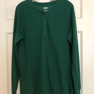 Women’s long sleeve Henley